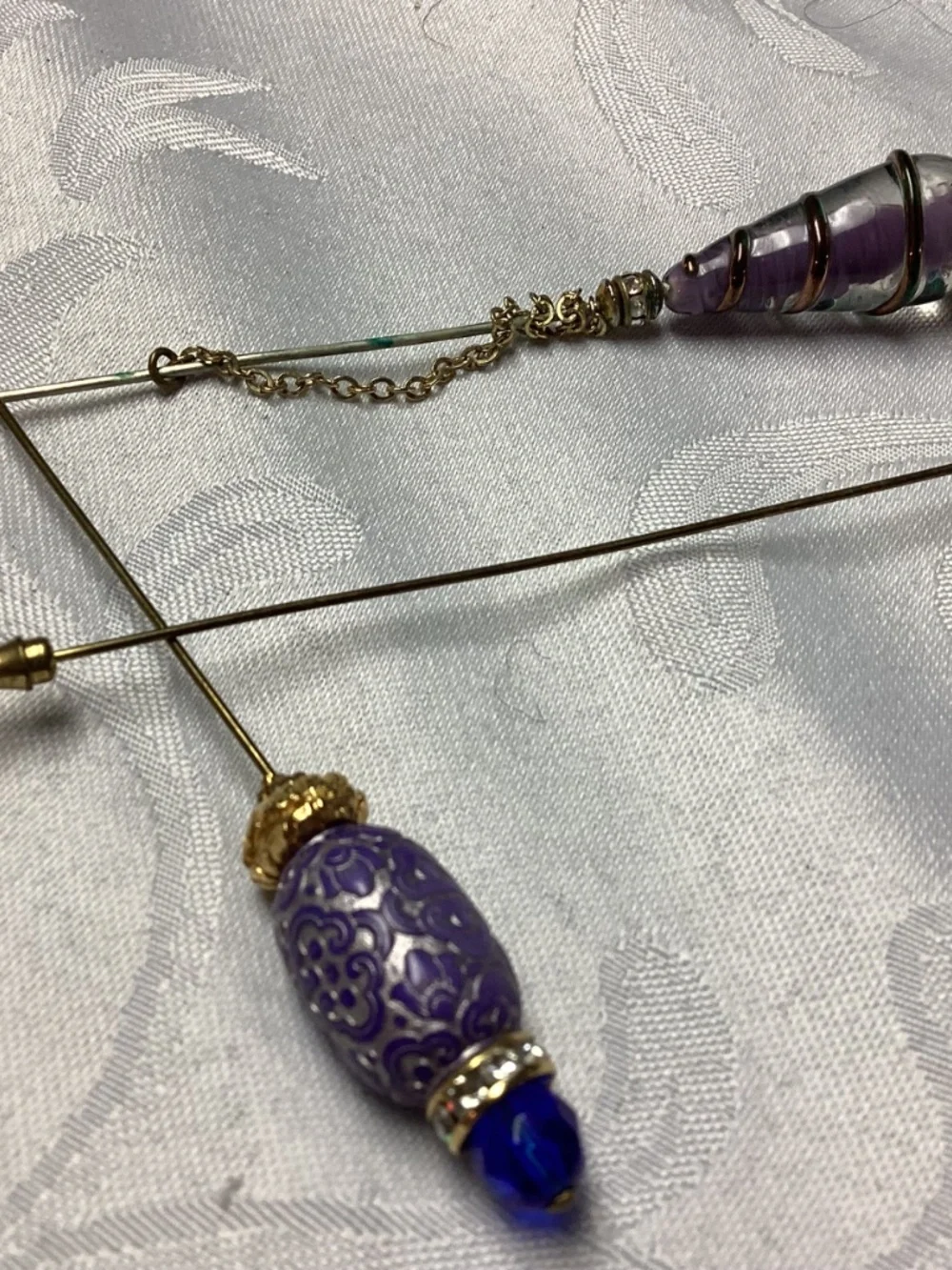 WOMENS sticking pins  3 piece lot fabulous. BROOCH / HAT. ETC